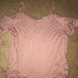 Open shoulder pink top